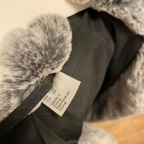 NWOT Faux Fur Coat - Picture 3 of 3